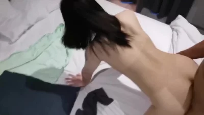 后入白嫩学生妹，学生就是嫩啊，石家庄