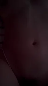 女朋友喜欢玩跳蛋