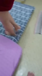 去家里偷情卧室内射担心家人真的会发现