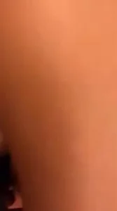 离异在家独自带孩子的熟女（下有裙）身材丰满好多年没被操被鸡吧插入嗷嗷