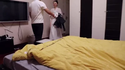邻居家少妇喜欢穿国风古装