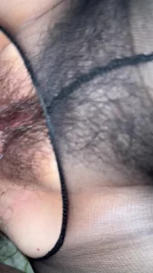 骚货女友操出流白浆