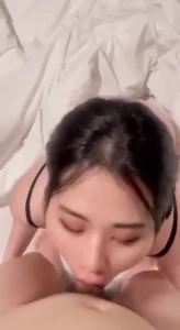 让别人老婆深喉