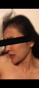 偷情极品身材的销售人妻