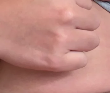 自摸 软胸
