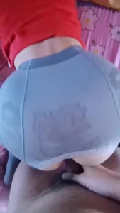 【雨哥91】约草熟女网友带手势认证，后入开裆保暖裤骚逼好舒服