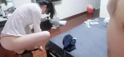 性感人妻露脸琳琳制服诱惑被艹成母狗