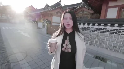 性爱旅游高颜值，天然雪白巨乳，女神