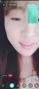 【章哥经典】视频裸聊骚狗，来例假还接视频也是没谁了