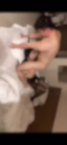 黑丝高跟的尤物人妻如潘多拉魔盒般诱人。单男的实力很强
