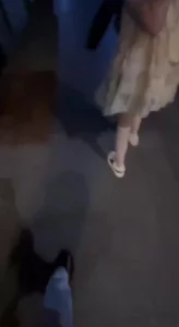 学妹钢琴课下课后被带到酒店猛操吞精